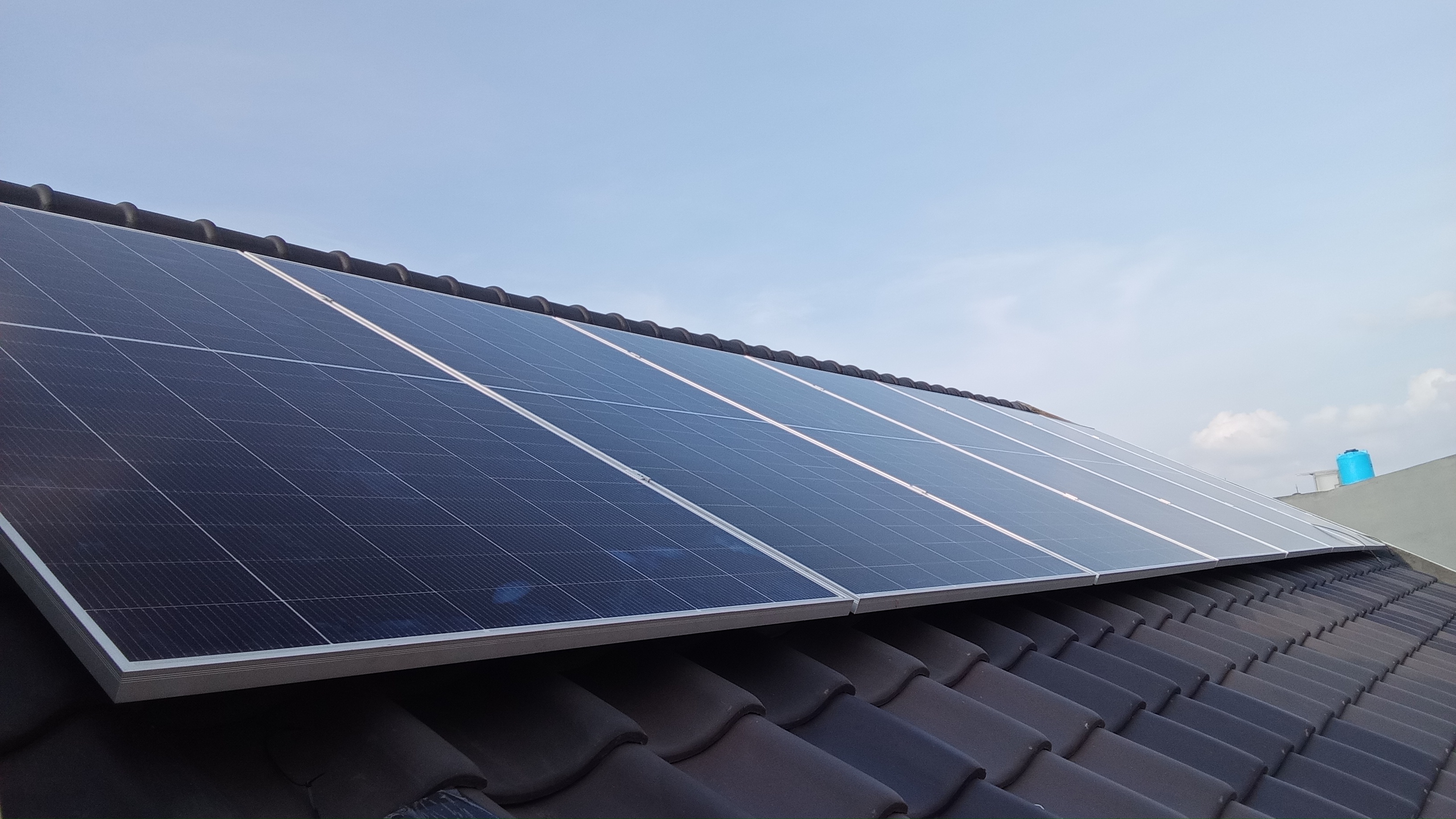 PLTS Hybrid On/Off Grid