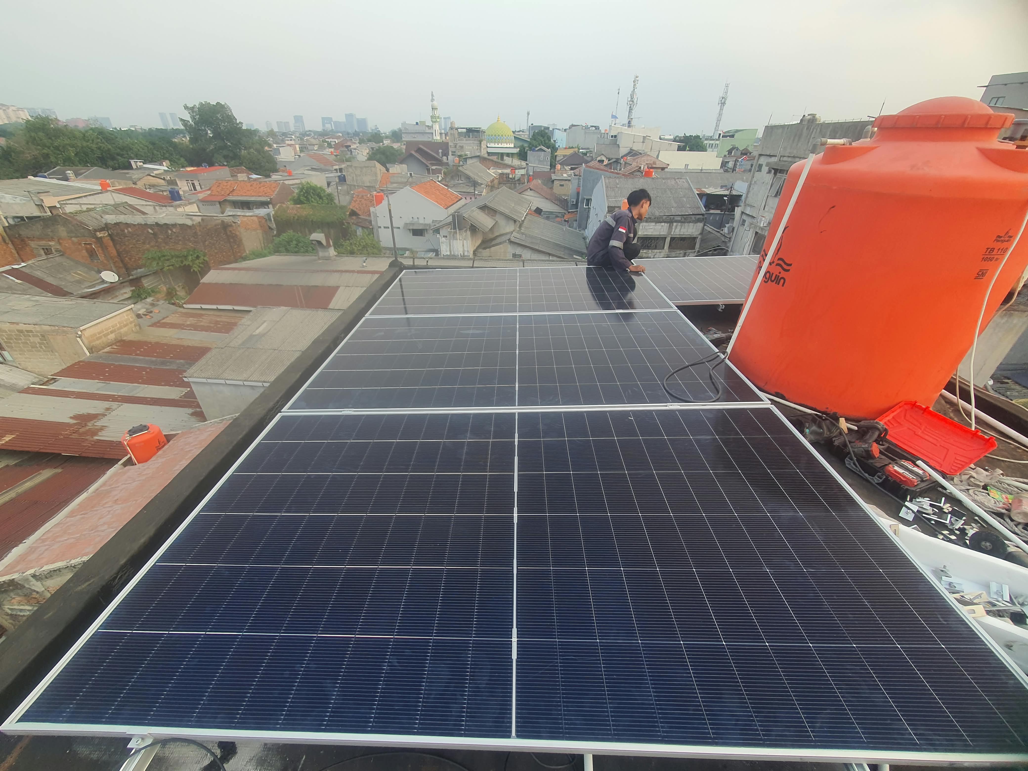 PLTS Hybrid On/Off Grid
